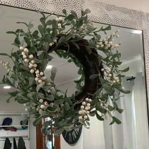 Target wreath Joanna gains